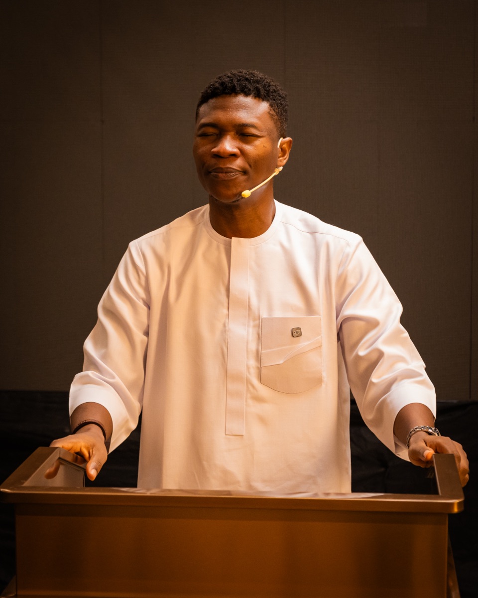 Pastor Joel Osoba